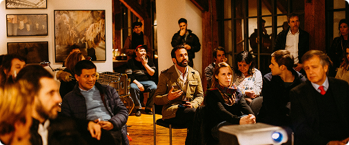 Business leaders exchanging ideas at an international networking event